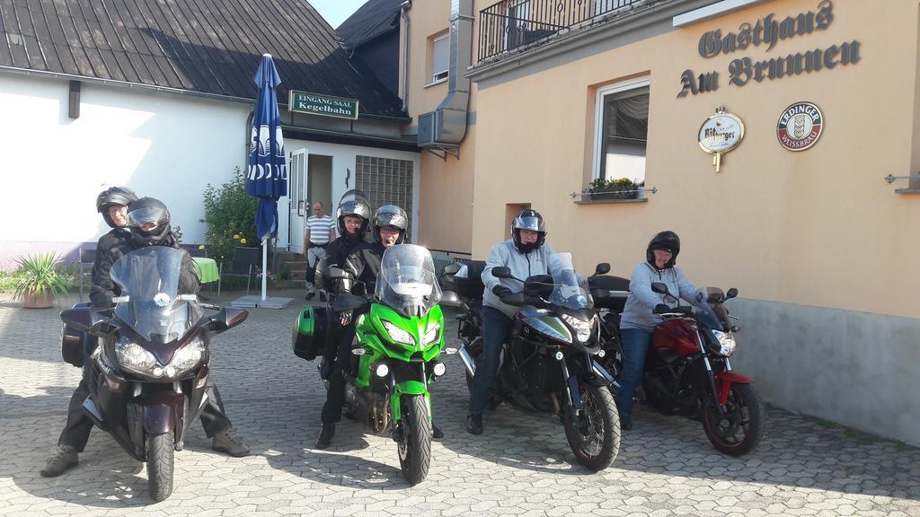Gasthaus Am Brunnen Illerich Zewnętrze zdjęcie